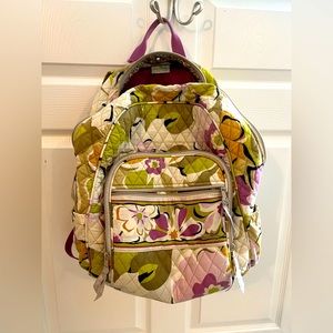 Vera Bradley book bag- discounted shipping! 🚢